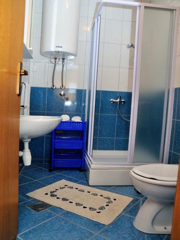 Apartments Mira Rogoznica  Kültér fotó