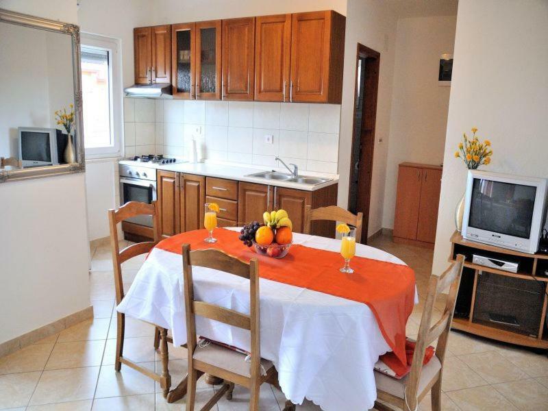 Apartments Mira Rogoznica  Kültér fotó