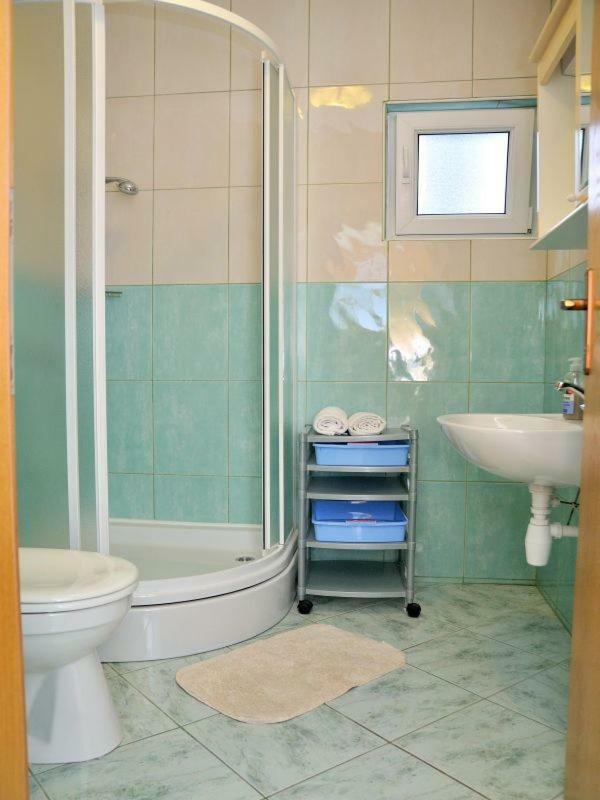 Apartments Mira Rogoznica  Kültér fotó