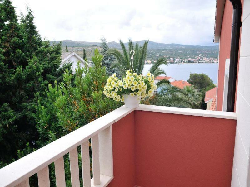 Apartments Mira Rogoznica  Kültér fotó